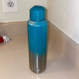 Starbucks 20 oz tumbler